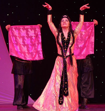 Georgian dancer, Dollywood Park, Photo from Dollywood.com website
