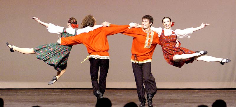 Russian folk dance and music ensemble Barynya