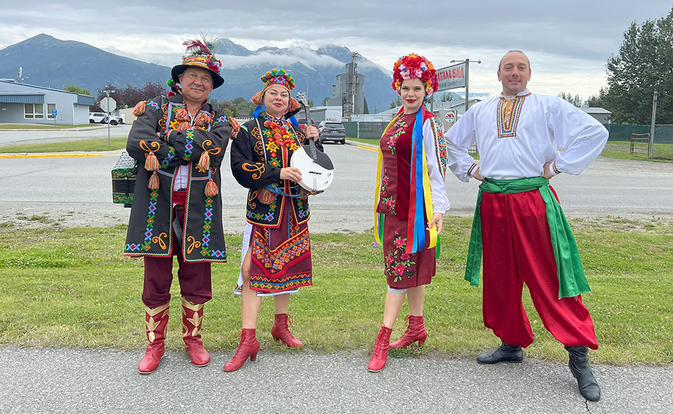 www.cossack.us, Kozak () Ukrainian dancers, singers, musicians, Alaska State Fair, Palmer, Alaska, August 2023