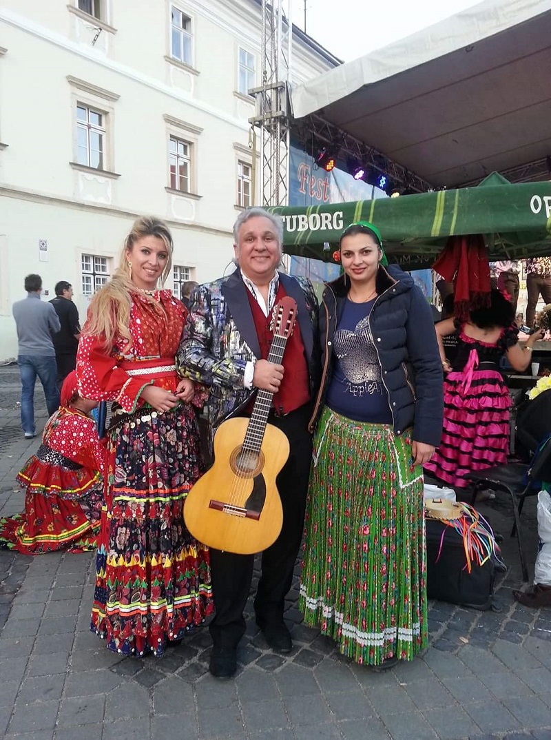 NYC Gypsy singer Vasiliy