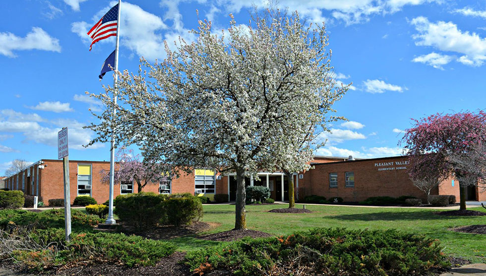 Pleasant Valley Elementary School, Harrisonburg, Virginia, 215 Pleasant Valley Rd Harrisonburg VA 22801