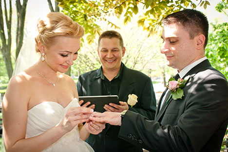 Russian Wedding Ceremony, Central Park NYC. Wedding Minister Mikhail