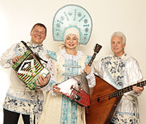 Barynya Balalaika Trio, Mikhail Smirnov, Elina Karokhina, Leonid Bruk, photo credit Yuriy Balan