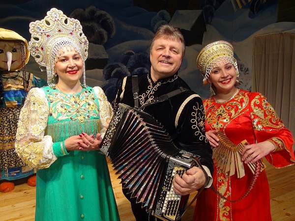 Russian song and music trio from Moscow, Russia