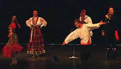 Don Cossack song and dance Oi, Pri Luzhke (By the field) 4345860 KB