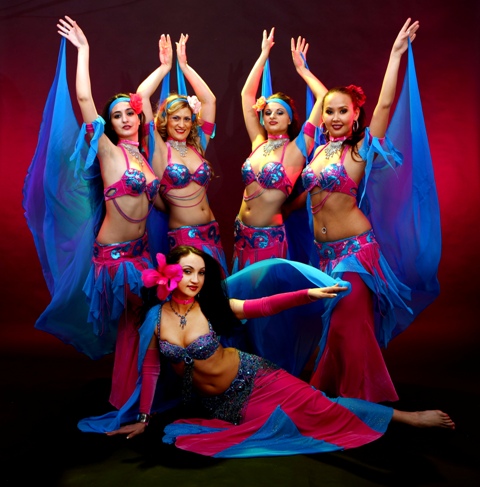 New York Belly Dance show "LaUra and Belly Trance"