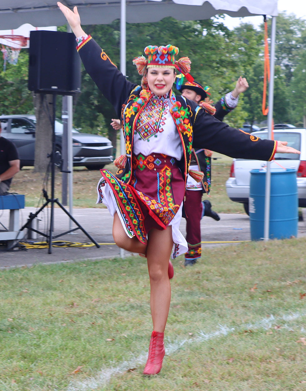Kozak Ukrainian dancers, Ukrainian dancers Gettysburg Pennsylvania, www.cossack.us, Kozak () Ukrainian dancers, Ukrainian dancers, musicians, singers Adams County Heritage Festival, Gettysburg, Pennsylvania, photo credit Robert Keefer www.flickr.com/photos/rkeefer
