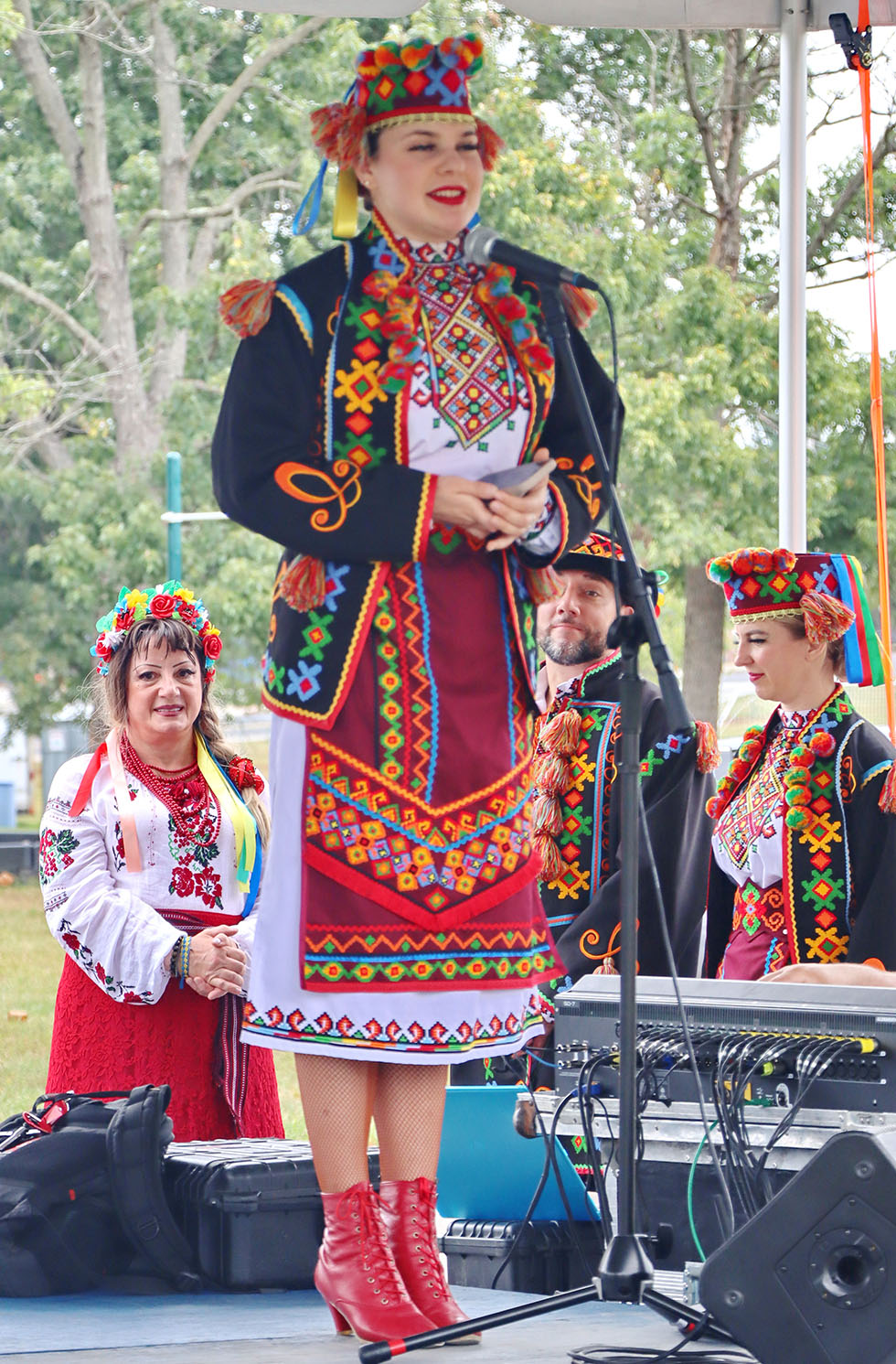 Kozak Ukrainian dancers, Ukrainian dancers Gettysburg Pennsylvania, www.cossack.us, Kozak () Ukrainian dancers, Ukrainian dancers, musicians, singers Adams County Heritage Festival, Gettysburg, Pennsylvania, photo credit Robert Keefer www.flickr.com/photos/rkeefer