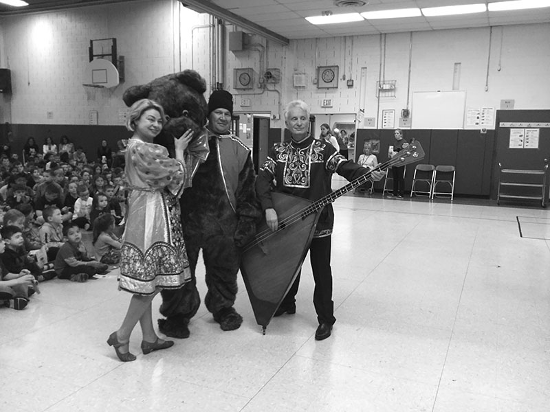 Barynya Balalaika Trio, Connecticut, Leonid Bruk, Elina Karokhina, Mikhail Smirnov, Farm Hill Elementary School, 390 E Ridge Rd, Middletown, CT 06457, Monday, May 2nd. 2016