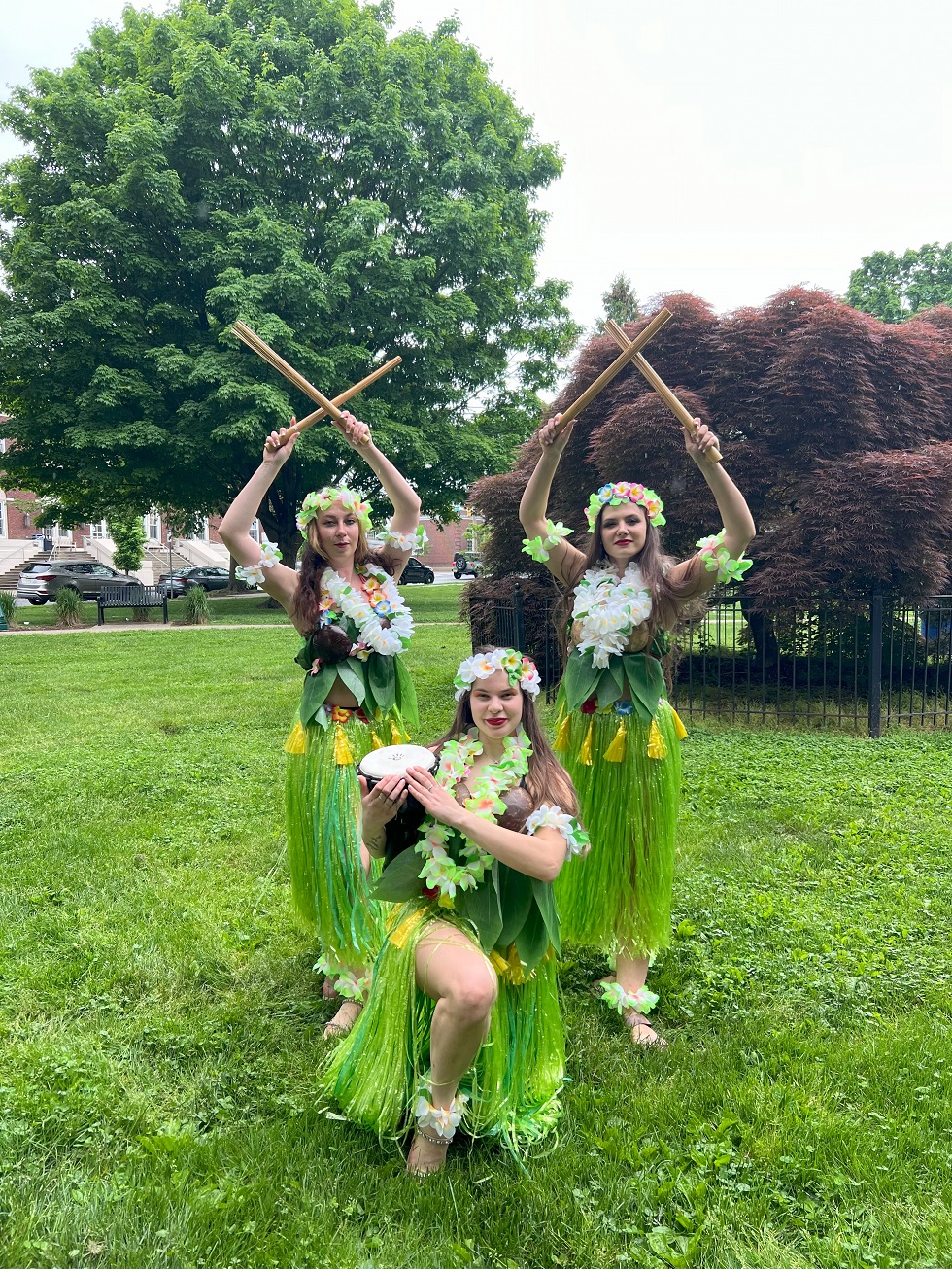 NJ Hawaiian Hula Dancers in Summit New Jersey