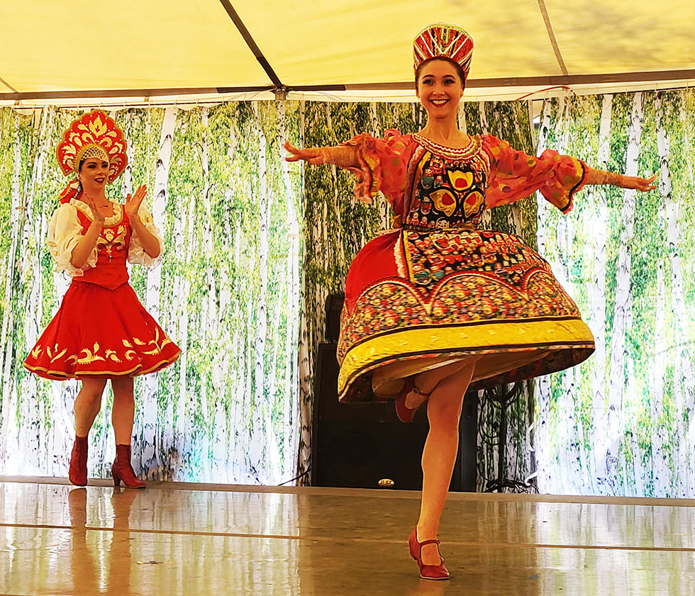 Ensemble Barynya in Ohio, Russian dancers Cincinnati, dancer Victoria Lazareva, dancer Tara Kuhl, St. George Festival in Loveland Ohio, St. George Russian Orthodox Church 118 N Lebanon Rd Loveland, OH 45140