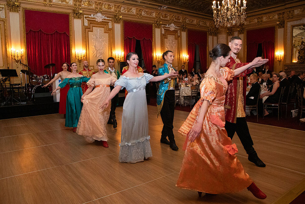 Ensemble Barynya, New York City Russian dancers, NYC Russian musicians, Russian singers NY, Russian Nobility Ball, New York City, Metropolitan Club 1 East 60th Street New York NY 10022