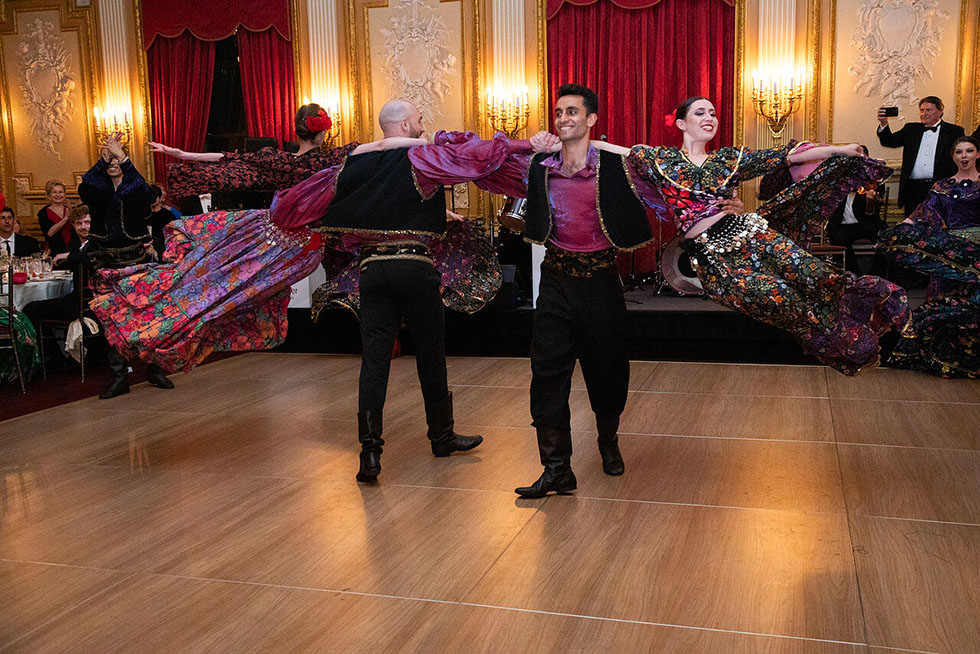 Ensemble Barynya, New York City Russian dancers, NYC Russian musicians, Russian singers NY, Russian Nobility Ball, New York City, Metropolitan Club 1 East 60th Street New York NY 10022