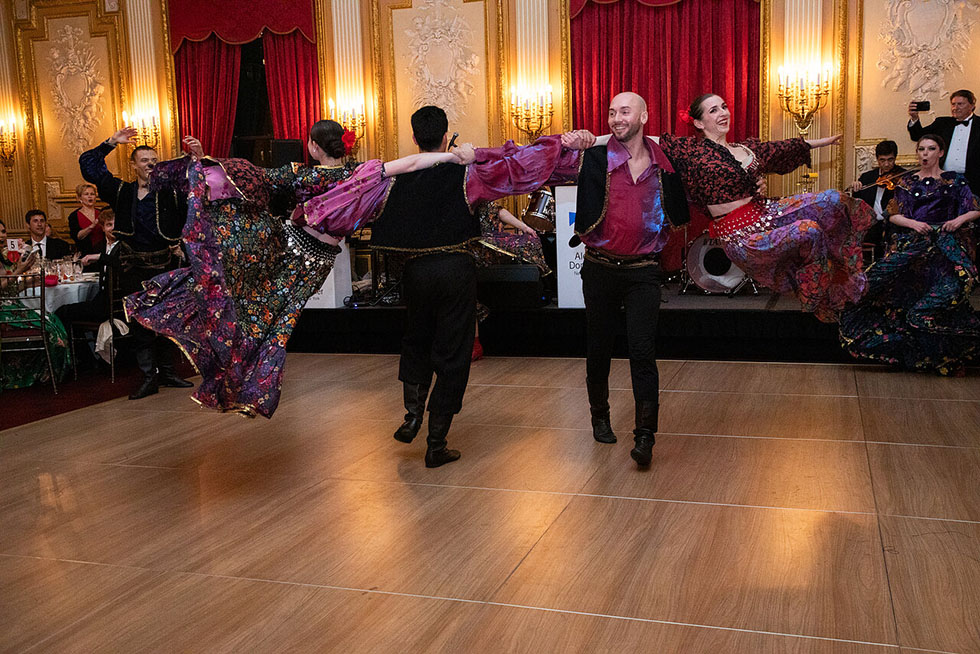 Ensemble Barynya, New York City Russian dancers, NYC Russian musicians, Russian singers NY, Russian Nobility Ball, New York City, Metropolitan Club 1 East 60th Street New York NY 10022
