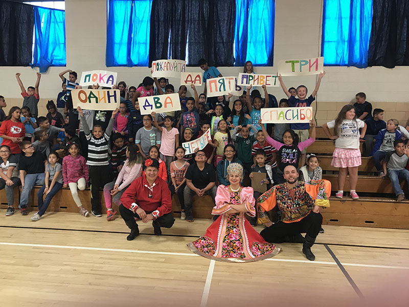 Lovington, New Mexico, Yarbro Elementary School, Elina Karokhina, Mikhail Smirnov, Sergio Tsgank