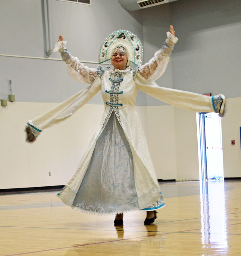Elina Karokhina, Russian Wedding Dance, Metelitsa, The Snowstorm, Sixth Grade Academy, Lovington, New Mexico, photo by Jaycie Chesser