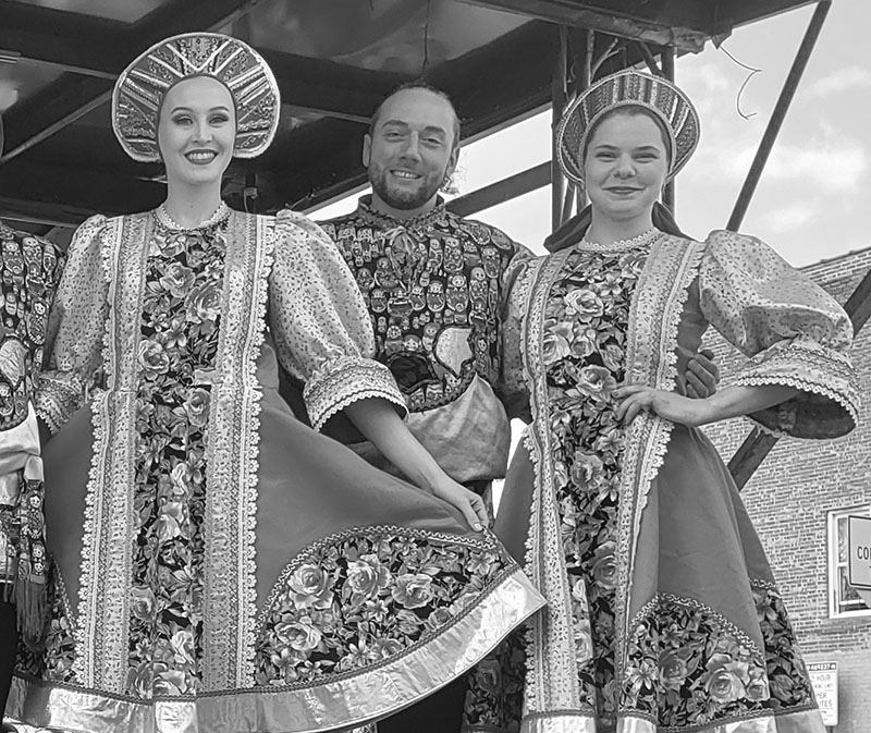 Ensemble Barynya, Steinway Street Fair International Cultural Festival, Astoria, Queens, Serhiy Tsyganok, Dinara Subaeva, Alisa Egorova