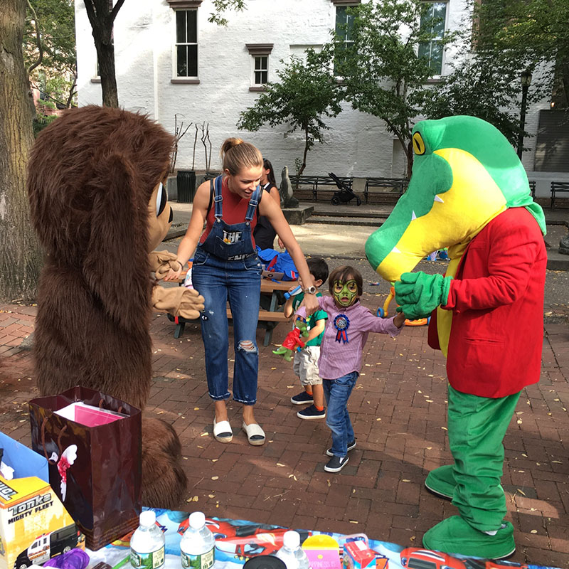 Cheburashka, Krokodil Gena, New York City, Manhattan, New York, Clement Clarke Moore Park