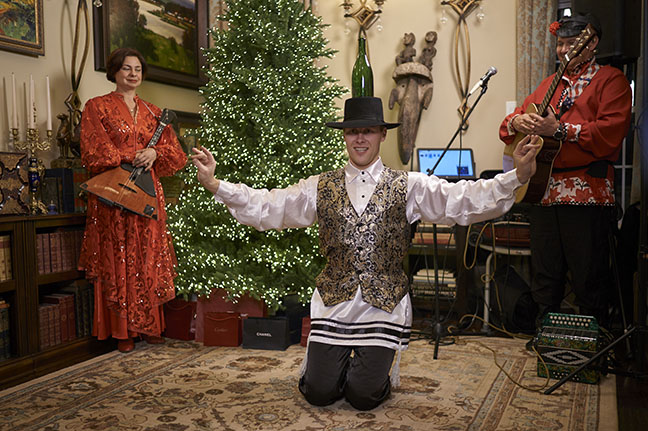 Jewish Bottle Dance, Russian Themed Party, Philadelphia, Pennsylvania, Elina Karokhina, Mikhail Smirnov, dancer Vladimir Nikitin, photo credit Master Studio Photography - 267.312.2224  www.master-studio.com