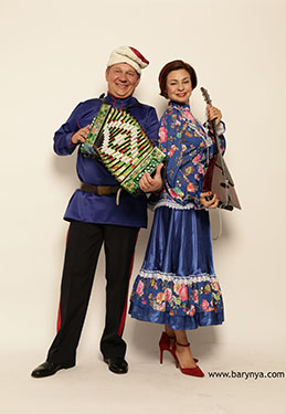New Jersey Balalaika Duo, Mikhail Smirnov, Elina Karokhina, photo cblueit Yuriy Balan