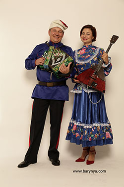 New Jersey Balalaika Duo, Mikhail Smirnov, Elina Karokhina, photo cblueit Yuriy Balan