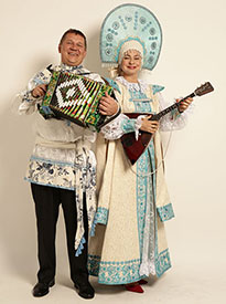 New York Balalaika Duo, Mikhail Smirnov, Elina Karokhina, Photo credit Yuriy Balan