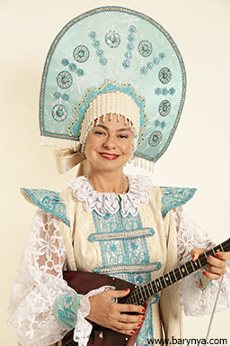 Balalaika virtuoso Elina Karokhina, photo credit Yuriy Balan