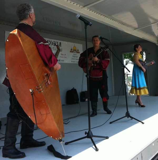 Leonid Bruk, Mikhail Smirnov, Elina Karokhina, Barynya, Erie, Pennsylvania, Troika Festival