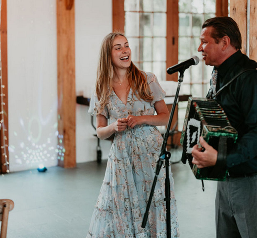 Photo credit: Joe Vogel Photography www.joevogelphoto.com, 05-18-2025, Sunday May 18 2025, Russian Wedding Master of Ceremonies, ������ ���������-������ �� ���-�����, Russian-American DJ, ������� ��������, ������ ���-����, Russian MC from New York